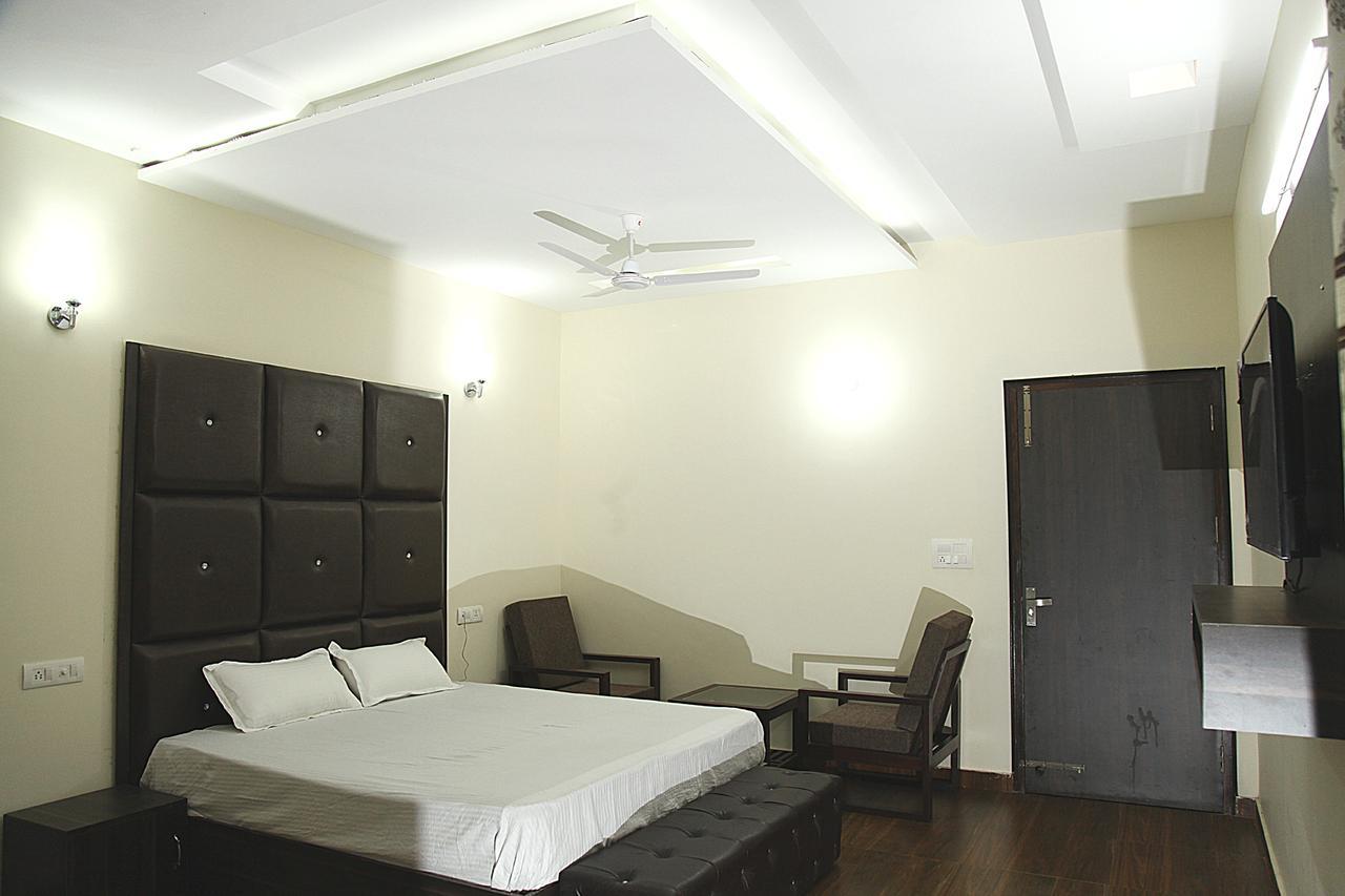 Hotel Temple View Inn Anandpur Sahib Exterior photo