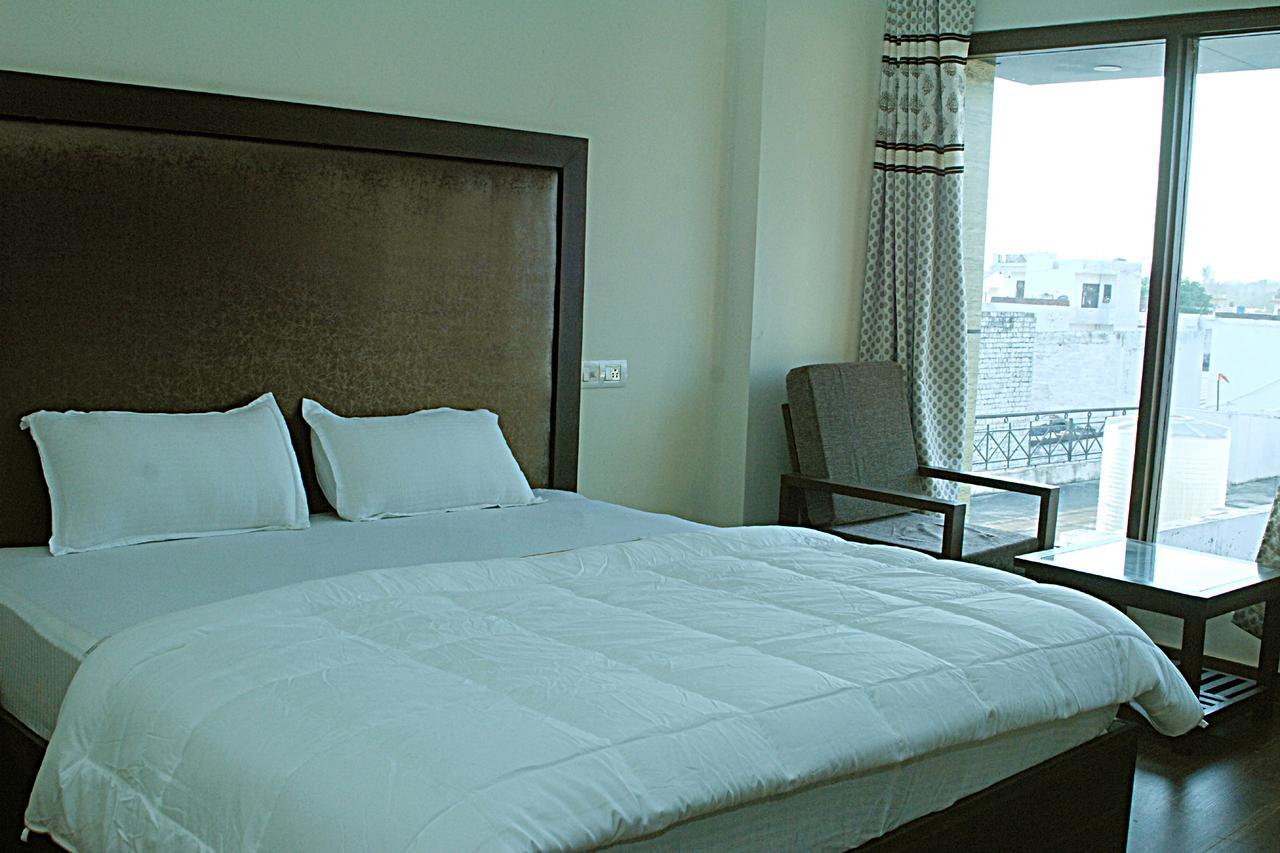 Hotel Temple View Inn Anandpur Sahib Exterior photo